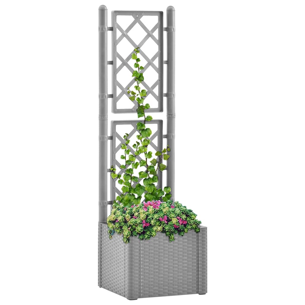 højbed med espalier og automatisk vandingssystem grå