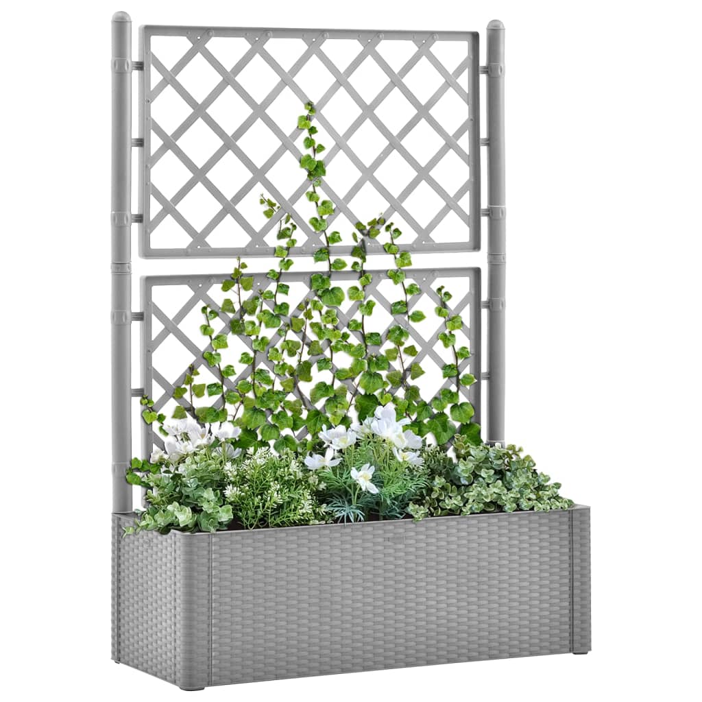 højbed med espalier og automatisk vandingssystem grå