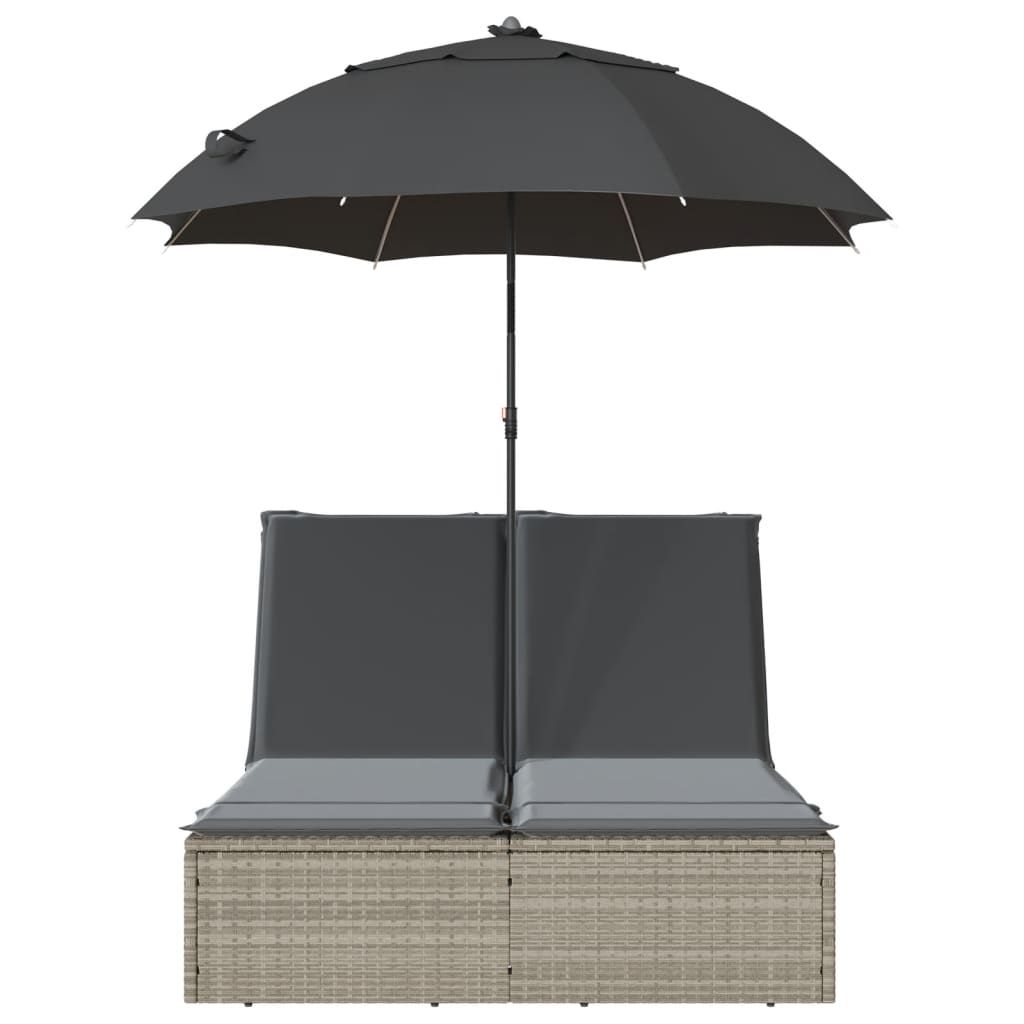 dobbelt loungesofa med hynder og parasol polyrattan lysegrå